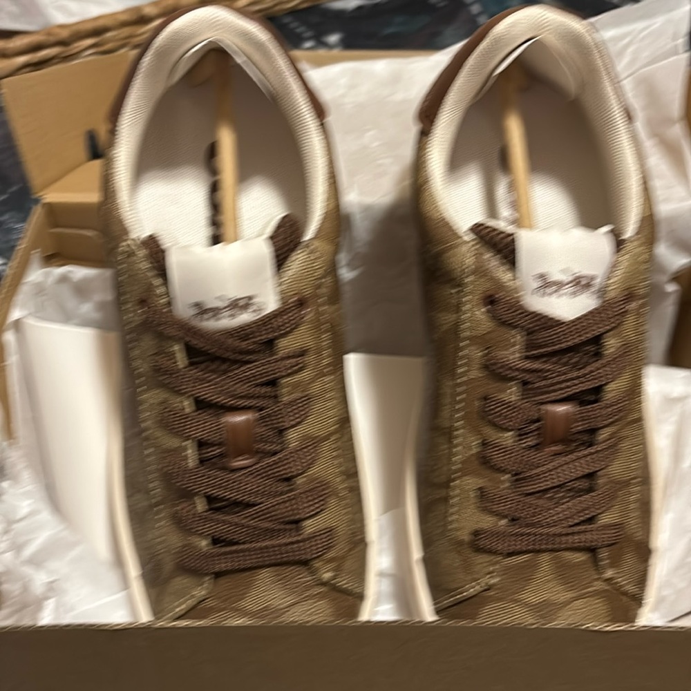 Coach, Size 7, Brand New . Coach High Line Sneaker In Signature.